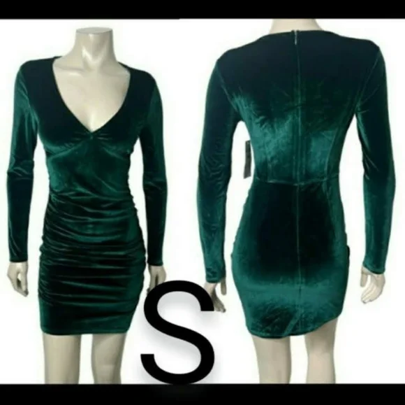Bear Dance | Dresses | Emerald Green Velvet Long Sleeve Ruched Mini Dress Size S | Poshmark Bear Dance | Dresses | Emerald Green Velvet Long Sleeve Ruched Mini Dress Size S | Poshmark